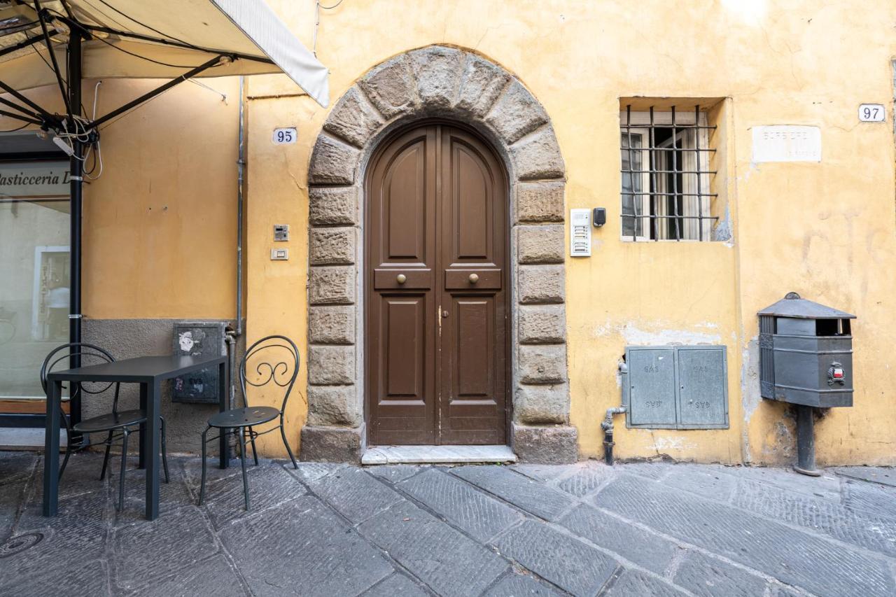 Casa San Paolino Dentro Le MuraElegant Flat Wifi E Selfcheckin ルッカ エクステリア 写真