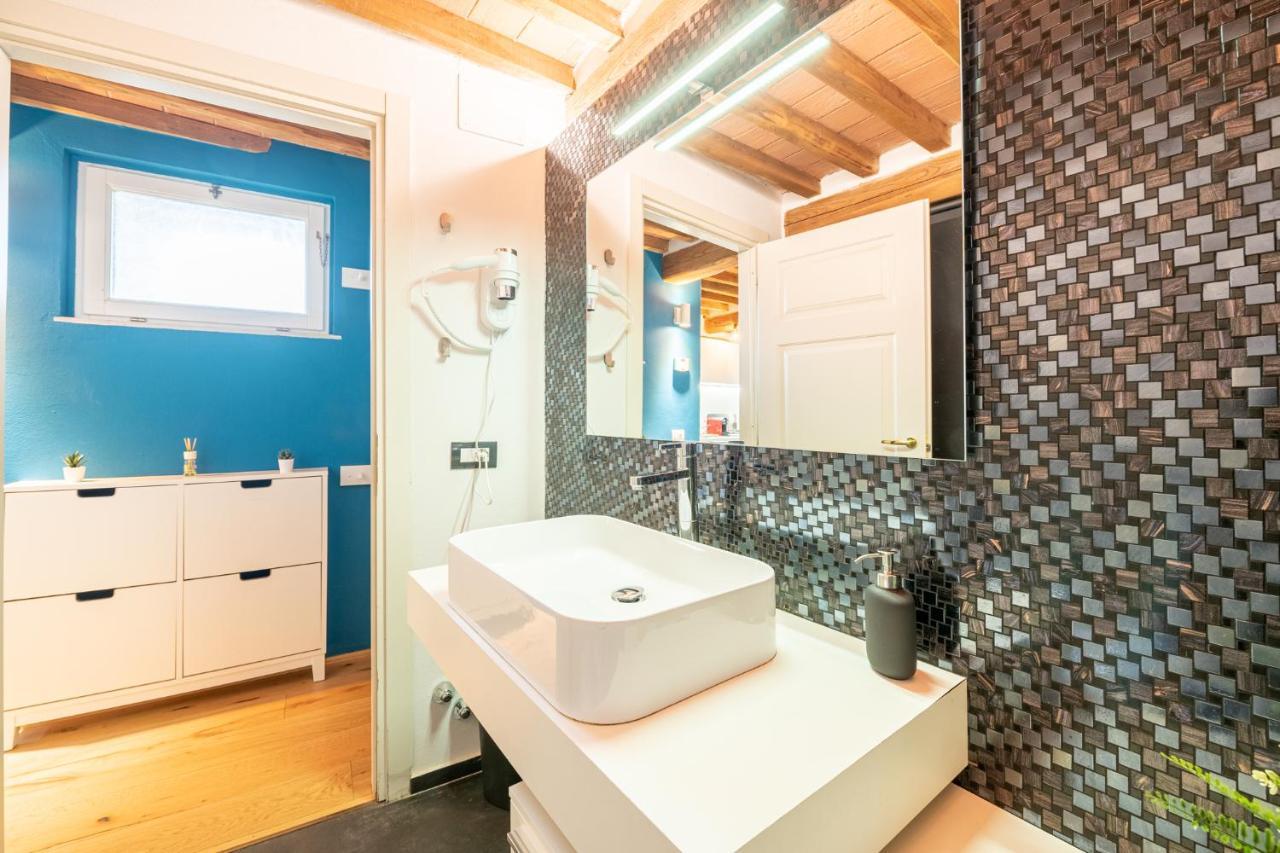 Casa San Paolino Dentro Le MuraElegant Flat Wifi E Selfcheckin ルッカ エクステリア 写真